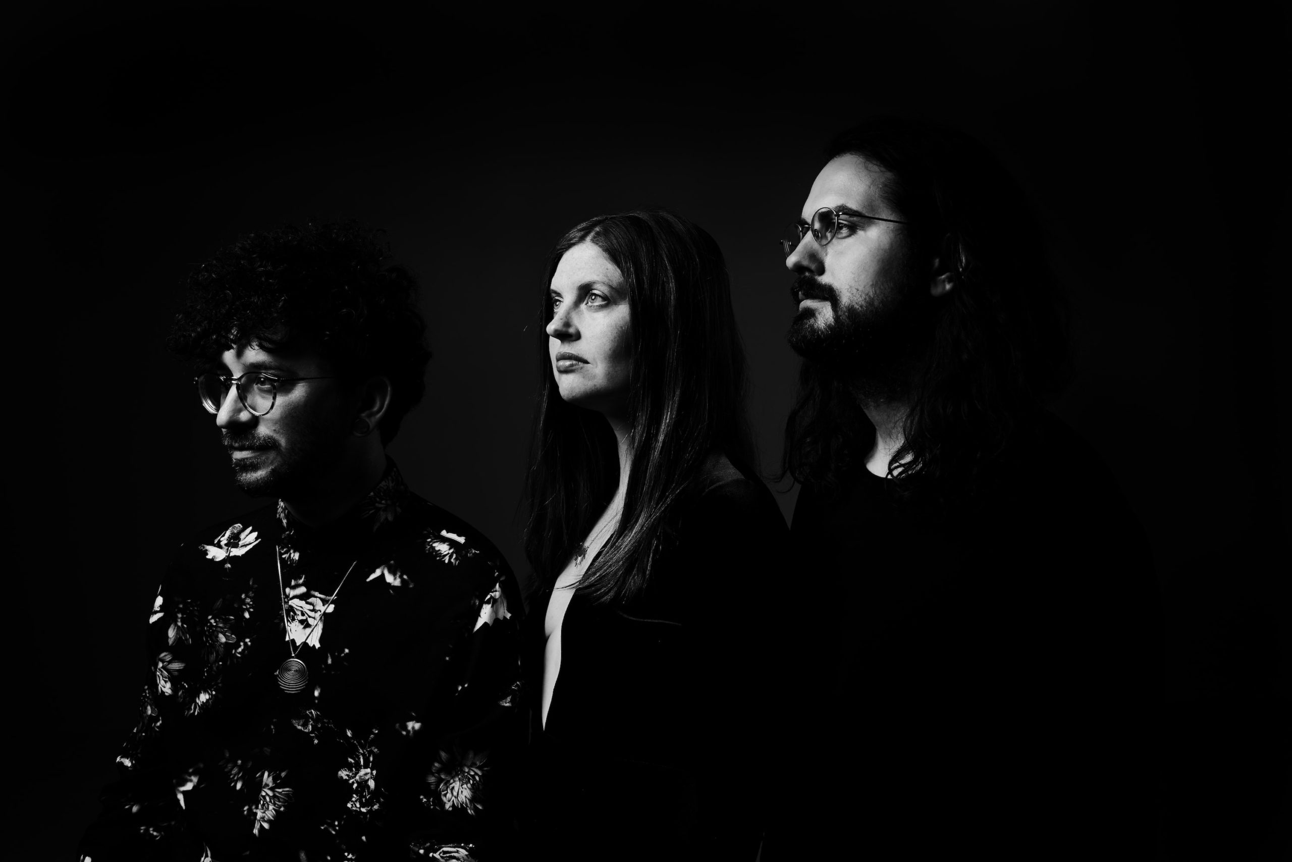 Das Indie-Trio Sama Dams spielen sich mit einem Song in meine Dauerschleife