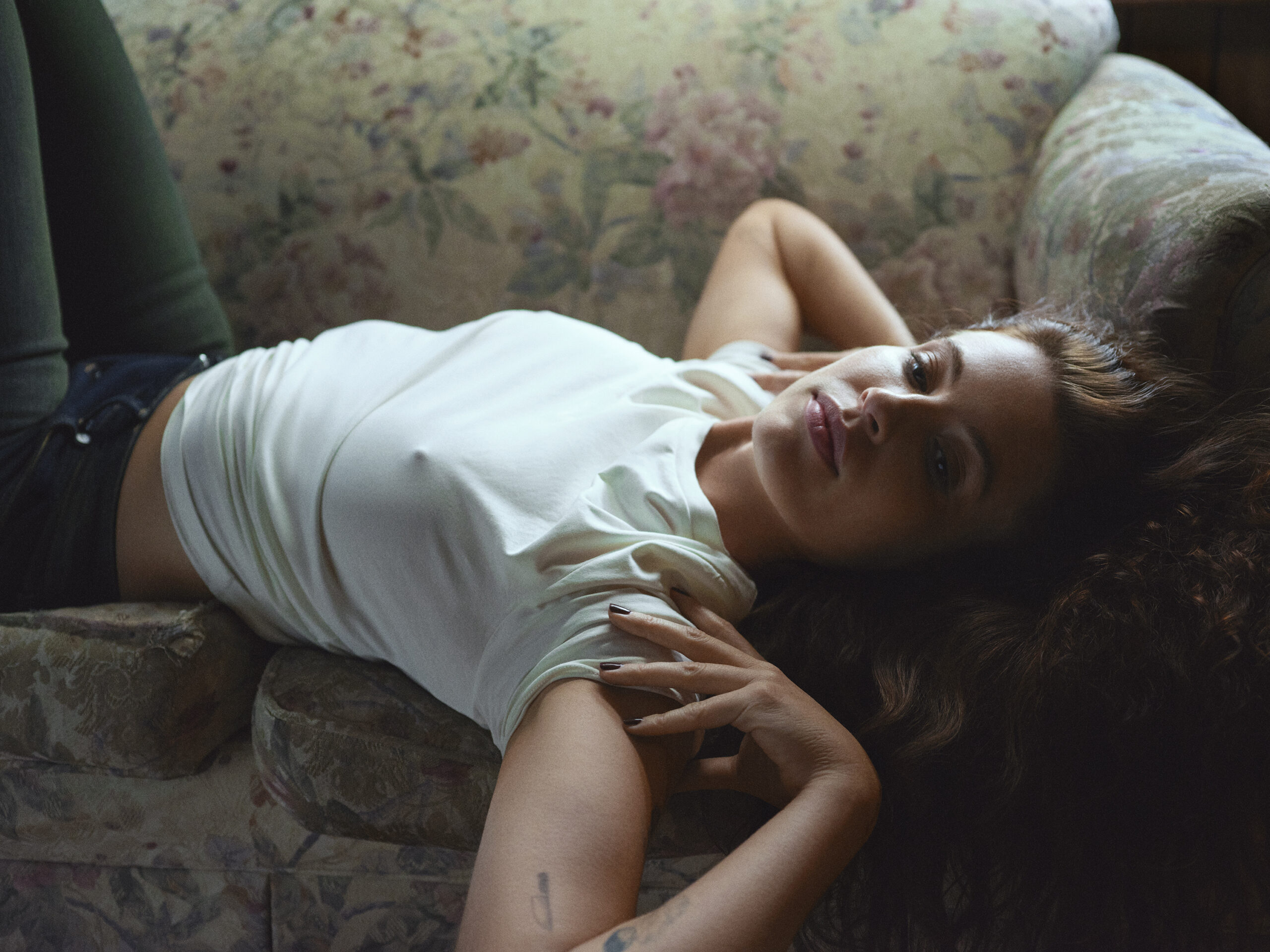 „Here I fuckin’ go again“ – Fletcher ist zurück mit ihrem Album „In Search Of The Antidote“