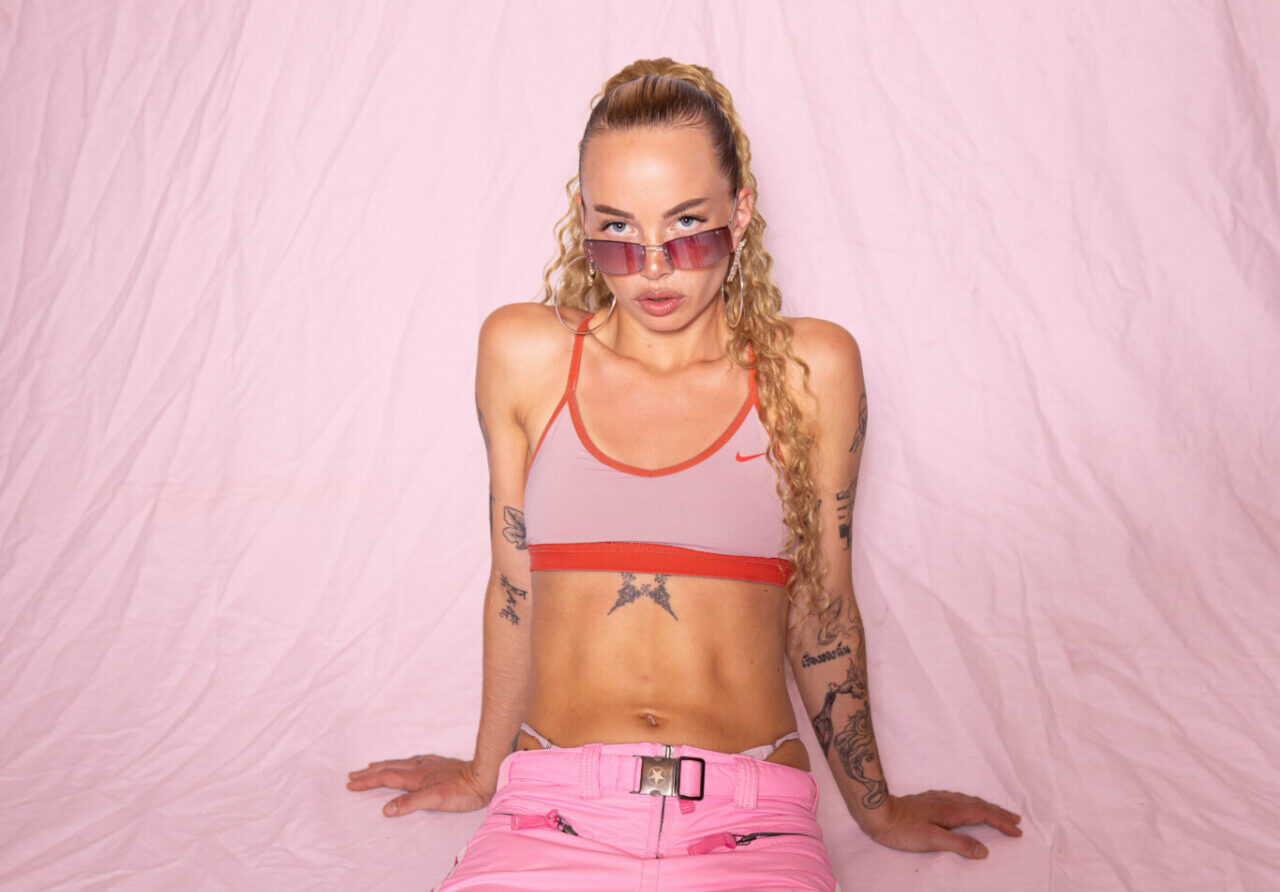 In den ersten Reihen nur Chayas und verbale Körperverletzung gegen Fritze Merz: so war OG LU am 14.12.2025 in Hamburg