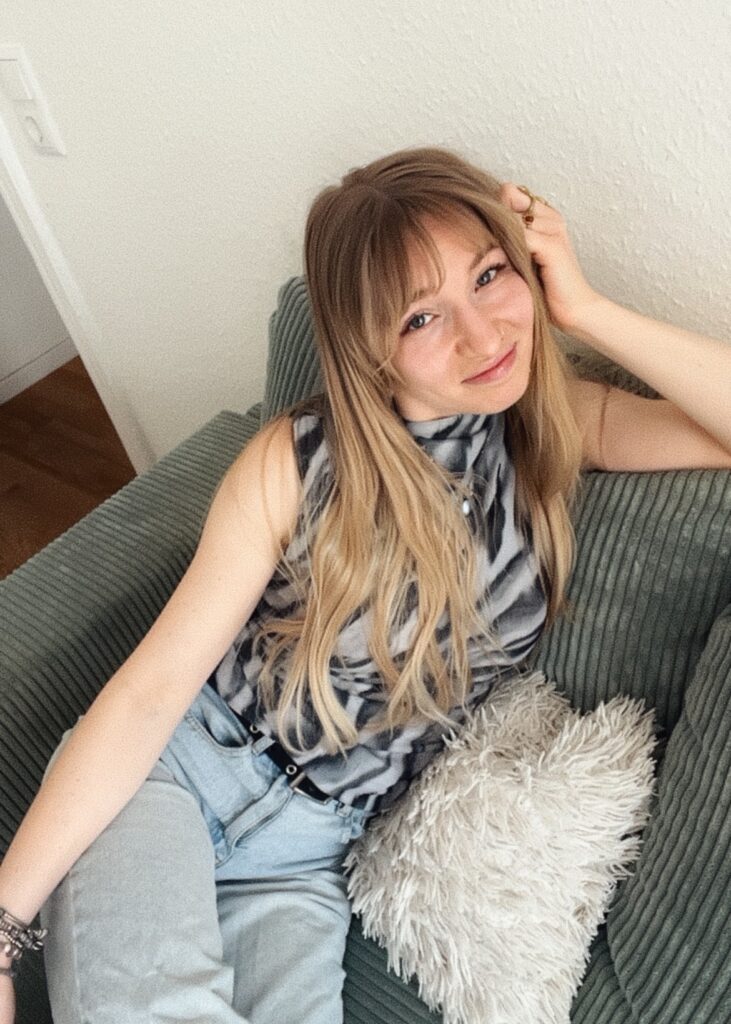 team member leonie, leonie förster, untoldency, untoldency team, musikmagazin, musikjournalismus